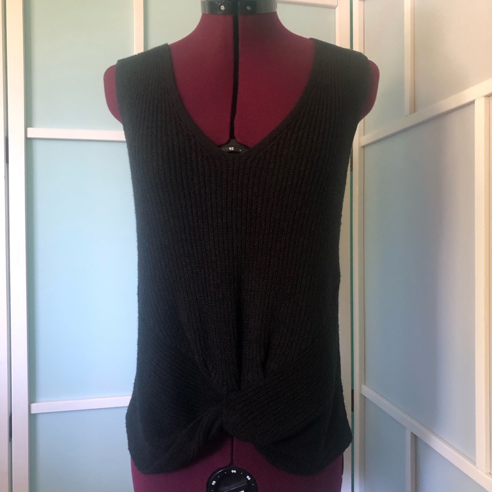 Black Marled vest